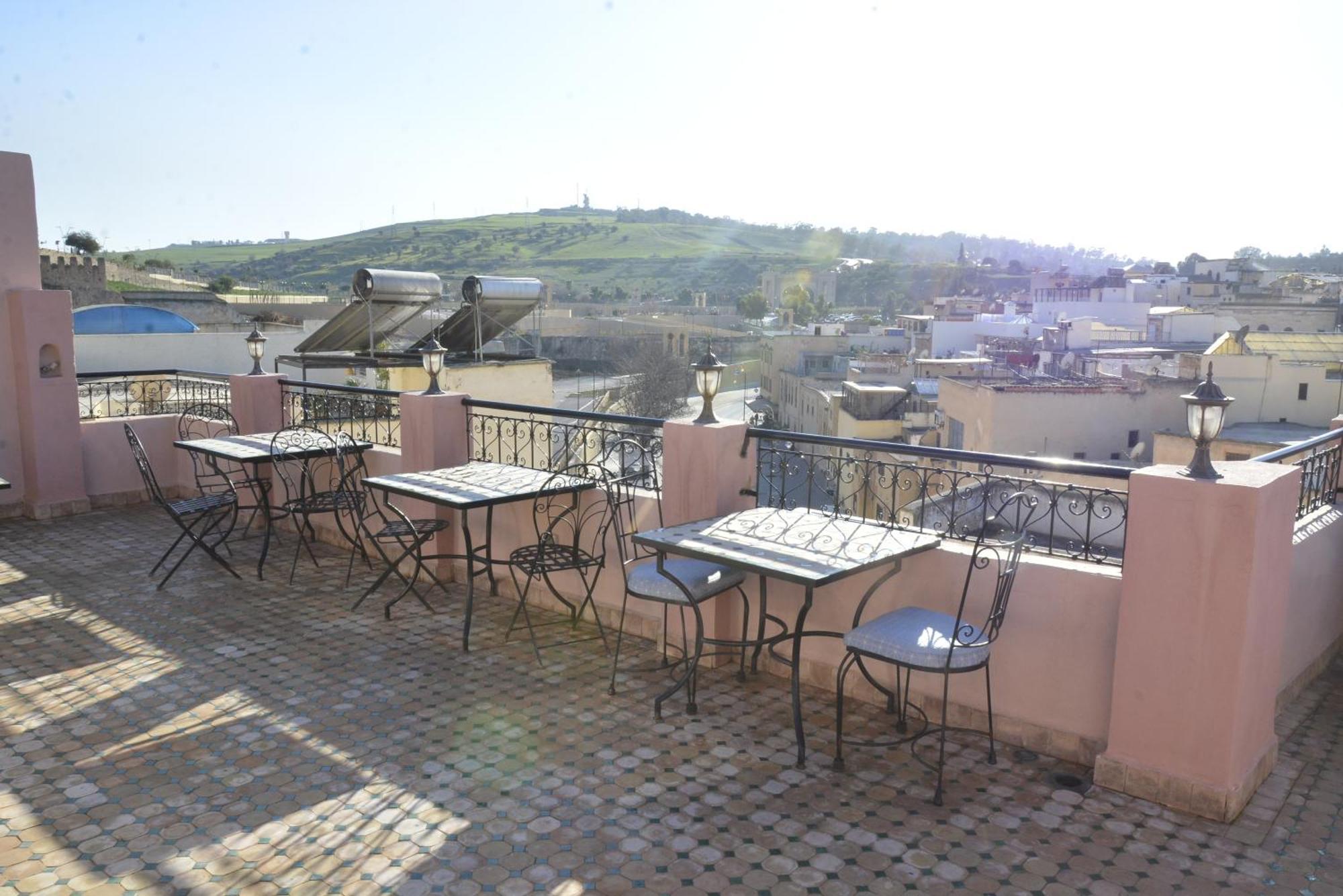 Riad Fes Colors & Spa - Family Lodging Exterior photo