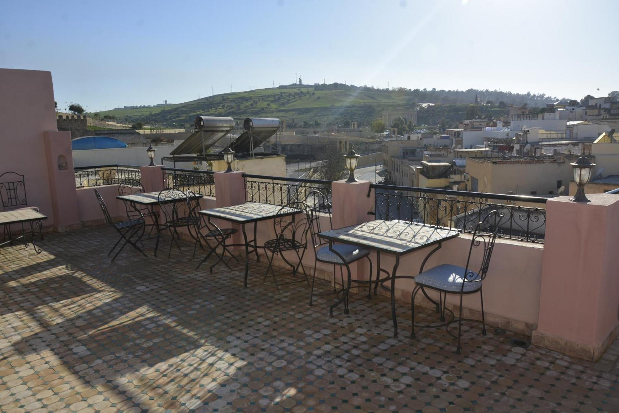 Riad Fes Colors & Spa - Family Lodging Exterior photo