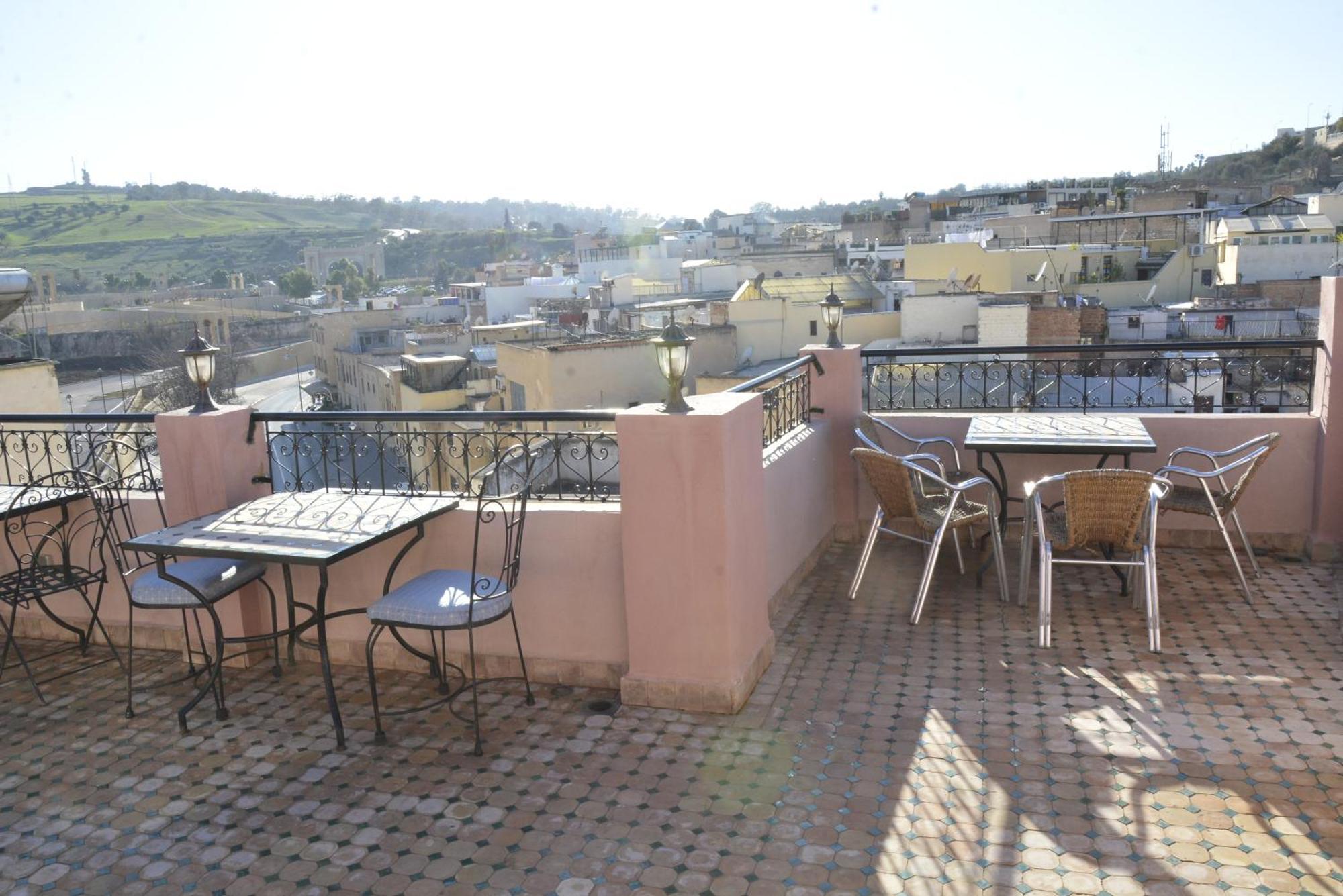 Riad Fes Colors & Spa - Family Lodging Exterior photo