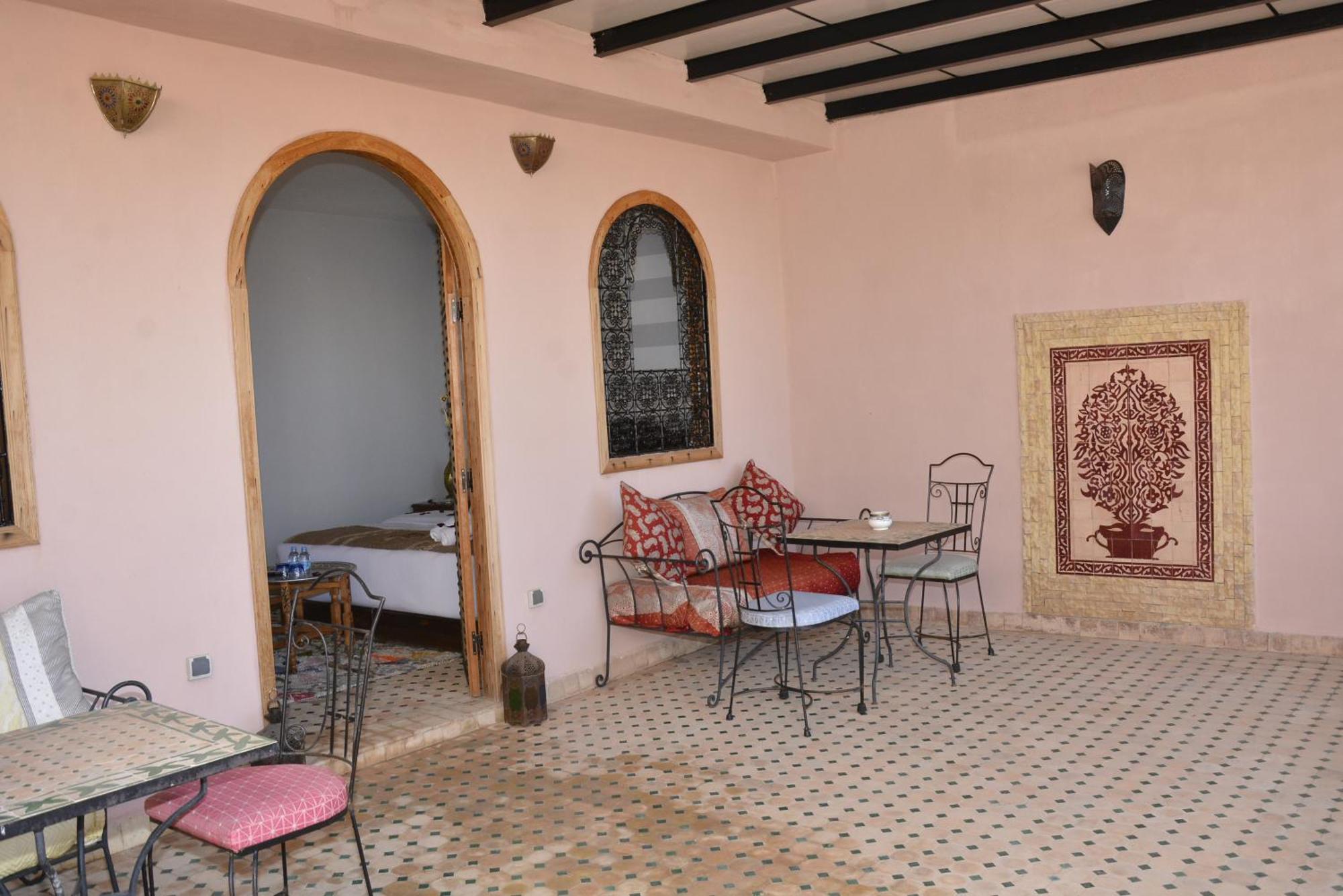 Riad Fes Colors & Spa - Family Lodging Exterior photo