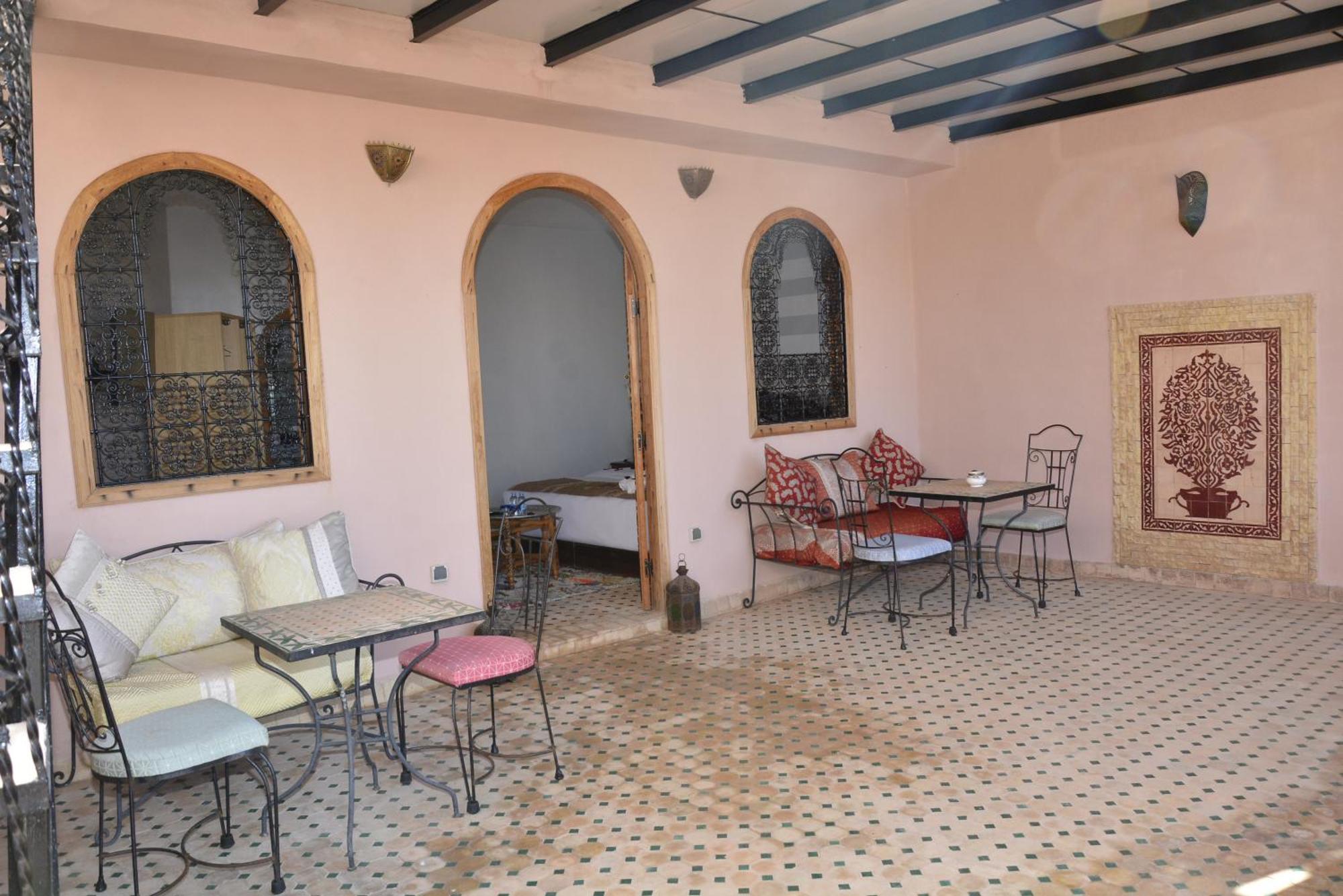 Riad Fes Colors & Spa - Family Lodging Exterior photo